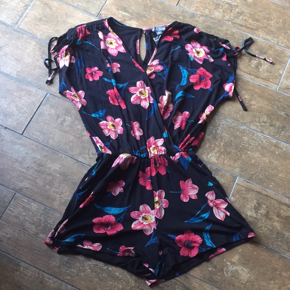Market and Spruce romper. Worn once